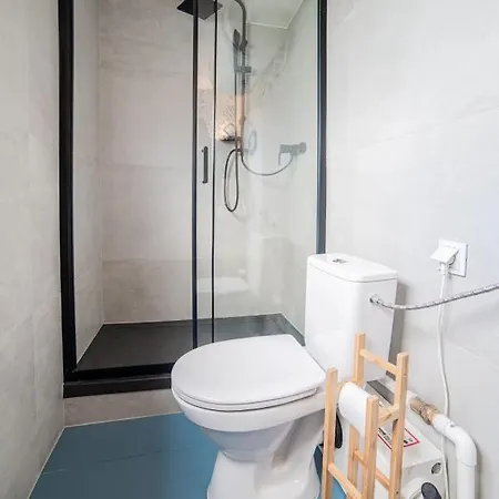 Houseboat Gdy-50, Dom Na Wodzie Z Sauna I Jacuzzi 船屋 *