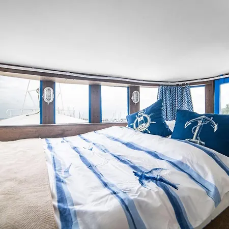 Houseboat Gdy-50, Dom Na Wodzie Z Sauna I Jacuzzi