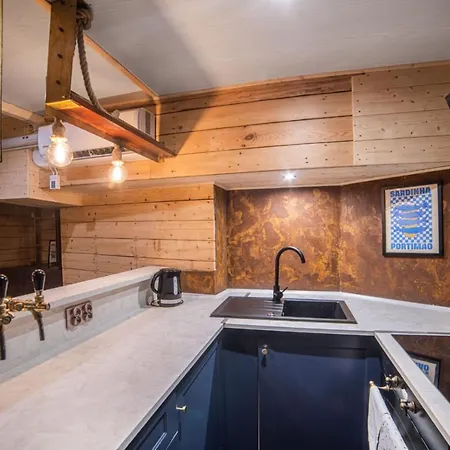 Houseboat Gdy-50, Dom Na Wodzie Z Sauna I Jacuzzi 船屋 帕克