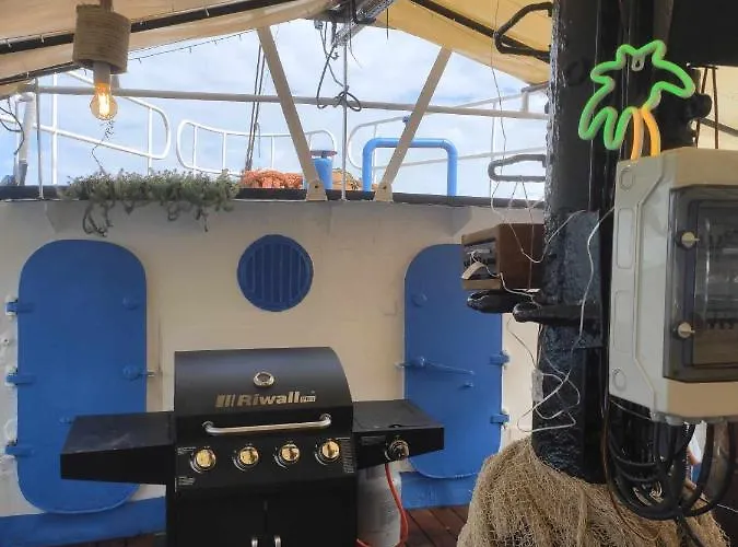 Houseboat Gdy-50, Dom Na Wodzie Z Sauna I Jacuzzi Tekne