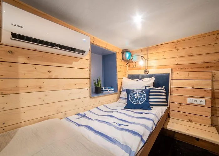 Houseboat Gdy-50, Dom Na Wodzie Z Sauna I Jacuzzi *