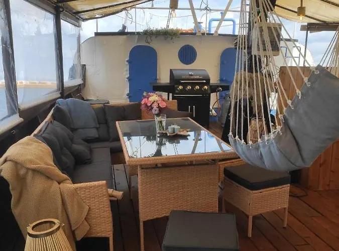Houseboat Gdy-50, Dom Na Wodzie Z Sauna I Jacuzzi Tekne *